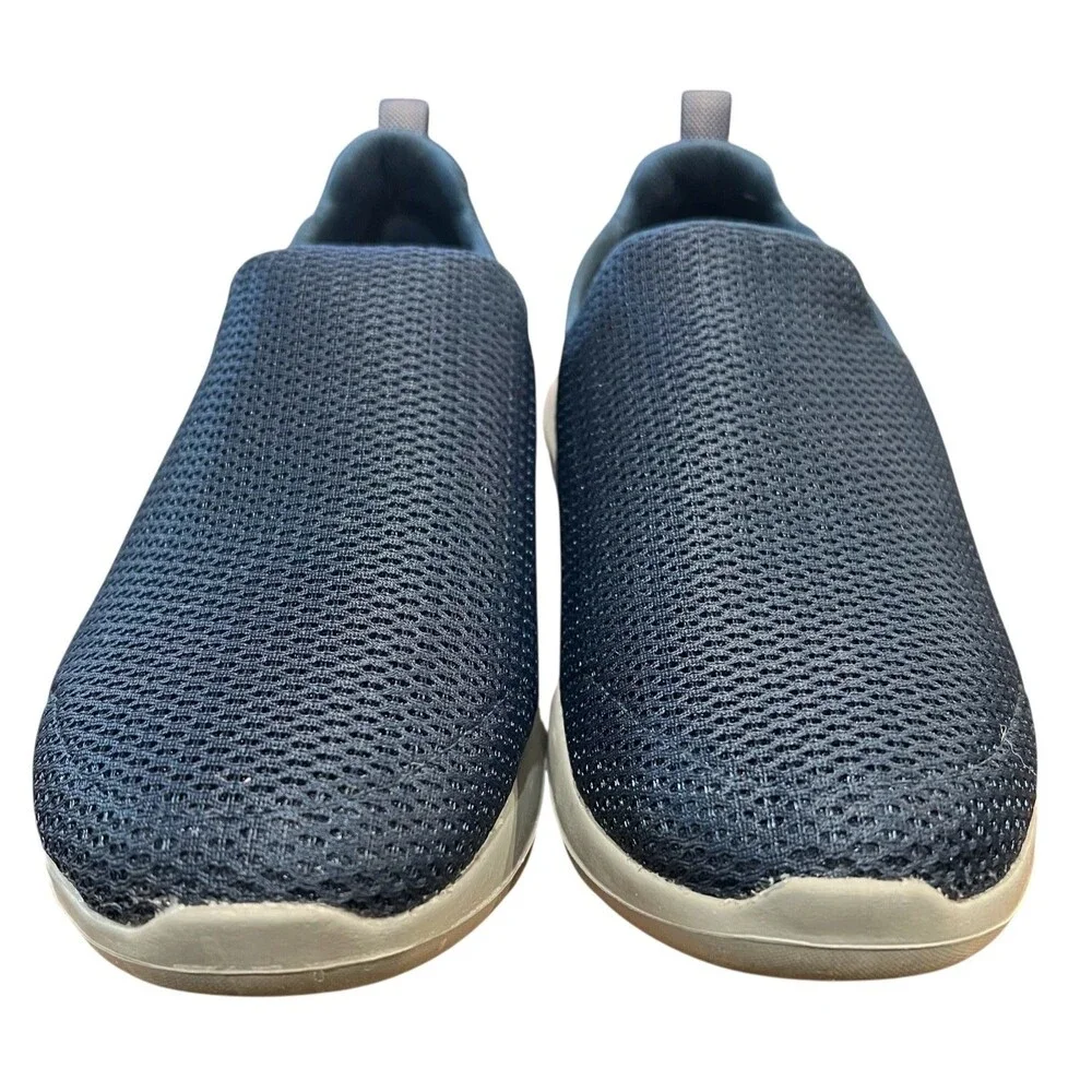 Skechers Men's Navy GoWalk GogaMax Slip-on Sneakers Size 10.5 Comfort Coastal